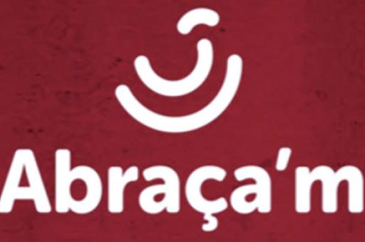 Abrázame